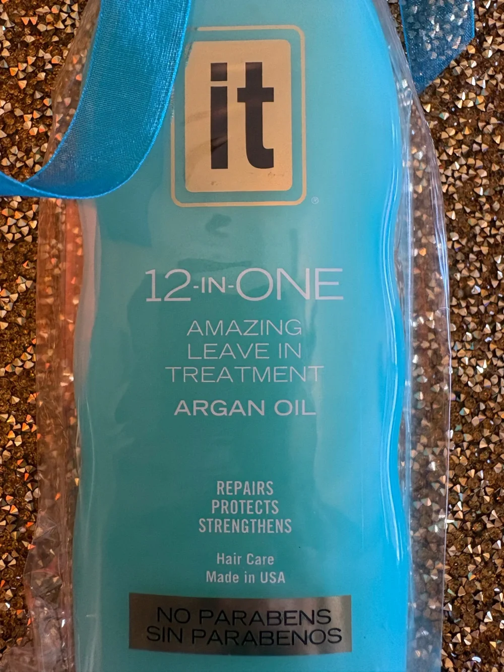 IT 12-in-ONE Leave-In Treatment Bottle Argan Oil. Repair, Protect. 300 ml